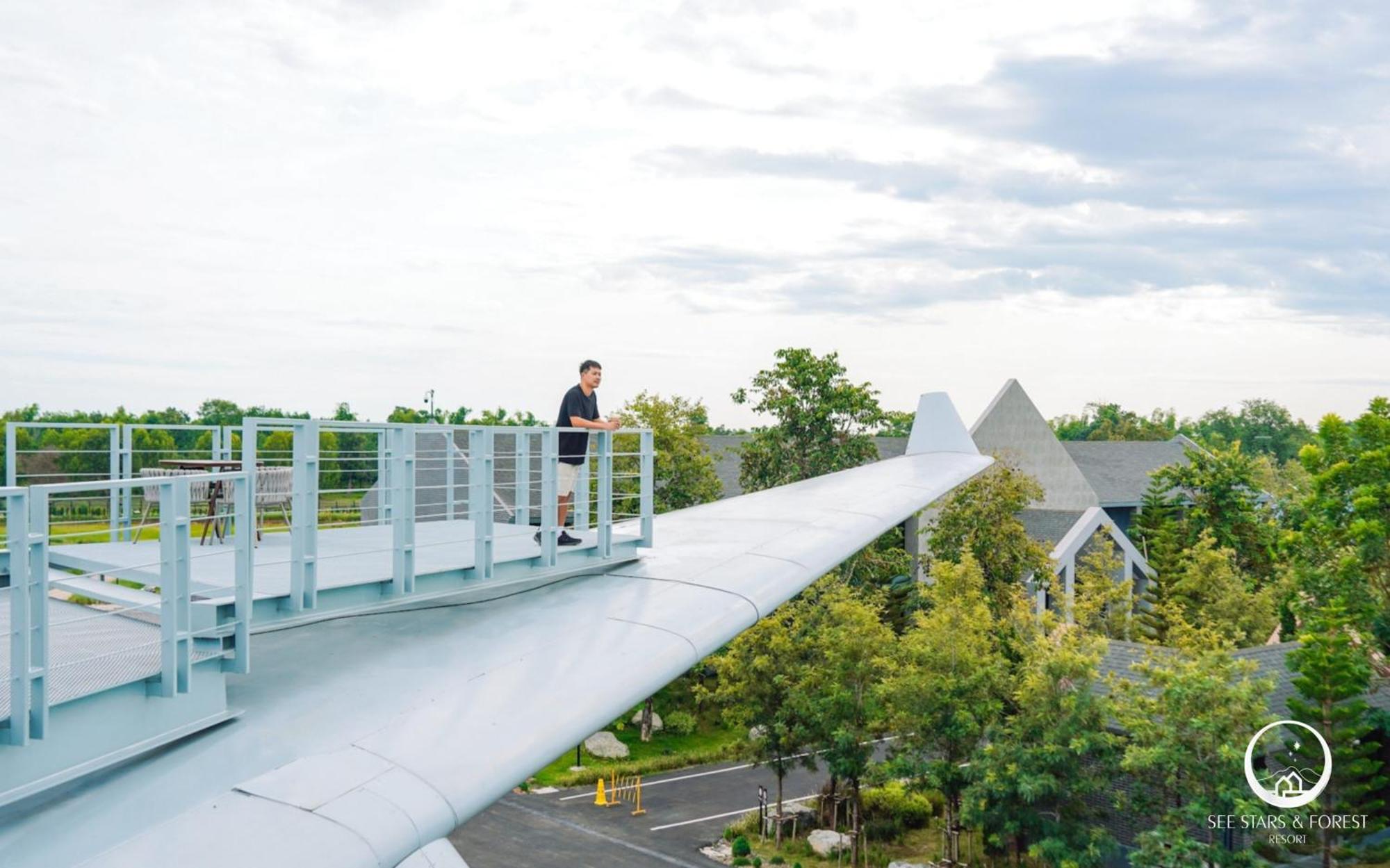 See Stars & Forest Resort Amphoe Sawang Daen Din Eksteriør bilde