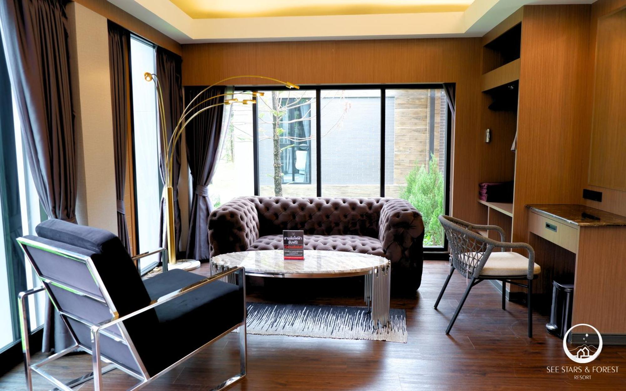 See Stars & Forest Resort Amphoe Sawang Daen Din Eksteriør bilde